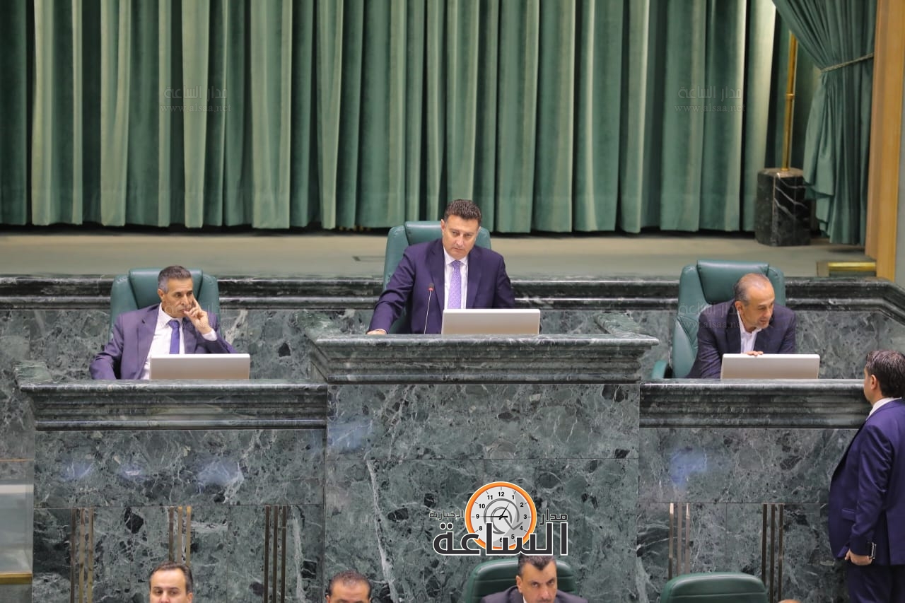 Madar Al-Saa Images 0.17786871974183494