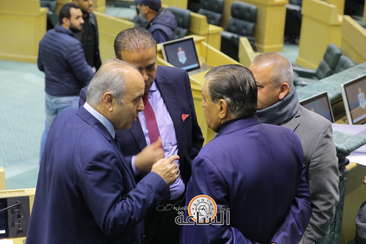 Madar Al-Saa Images 0.5957520627419406