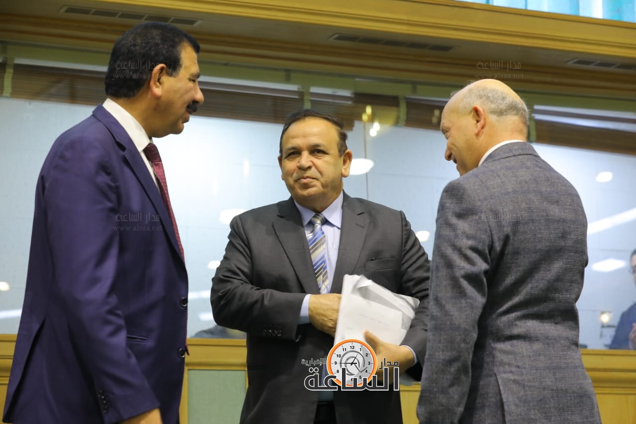 Madar Al-Saa Images 0.8697458698210843