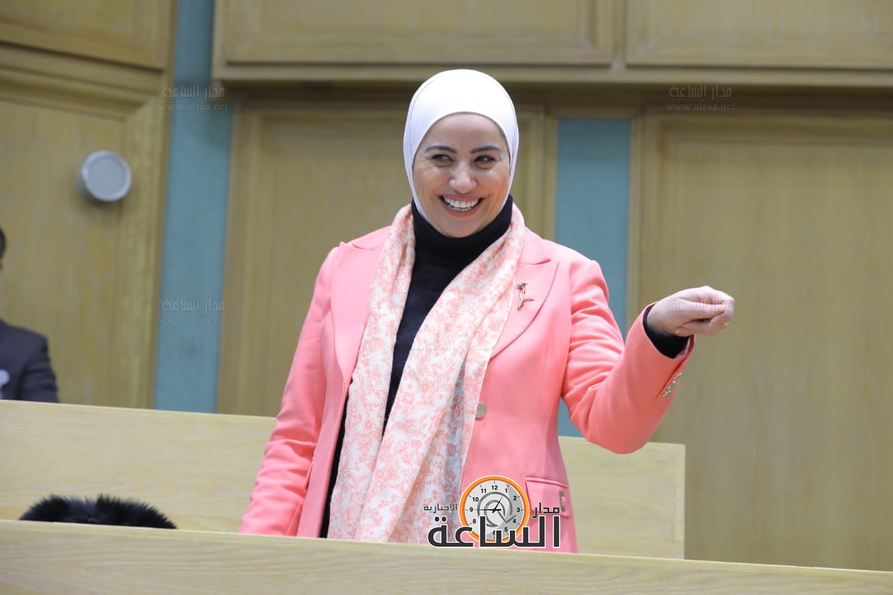 Madar Al-Saa Images 0.84324432648259