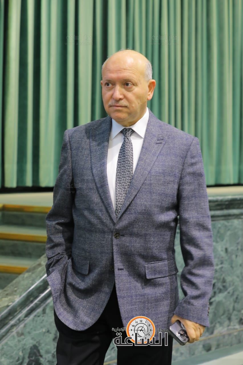 Madar Al-Saa Images 0.8211937237513114