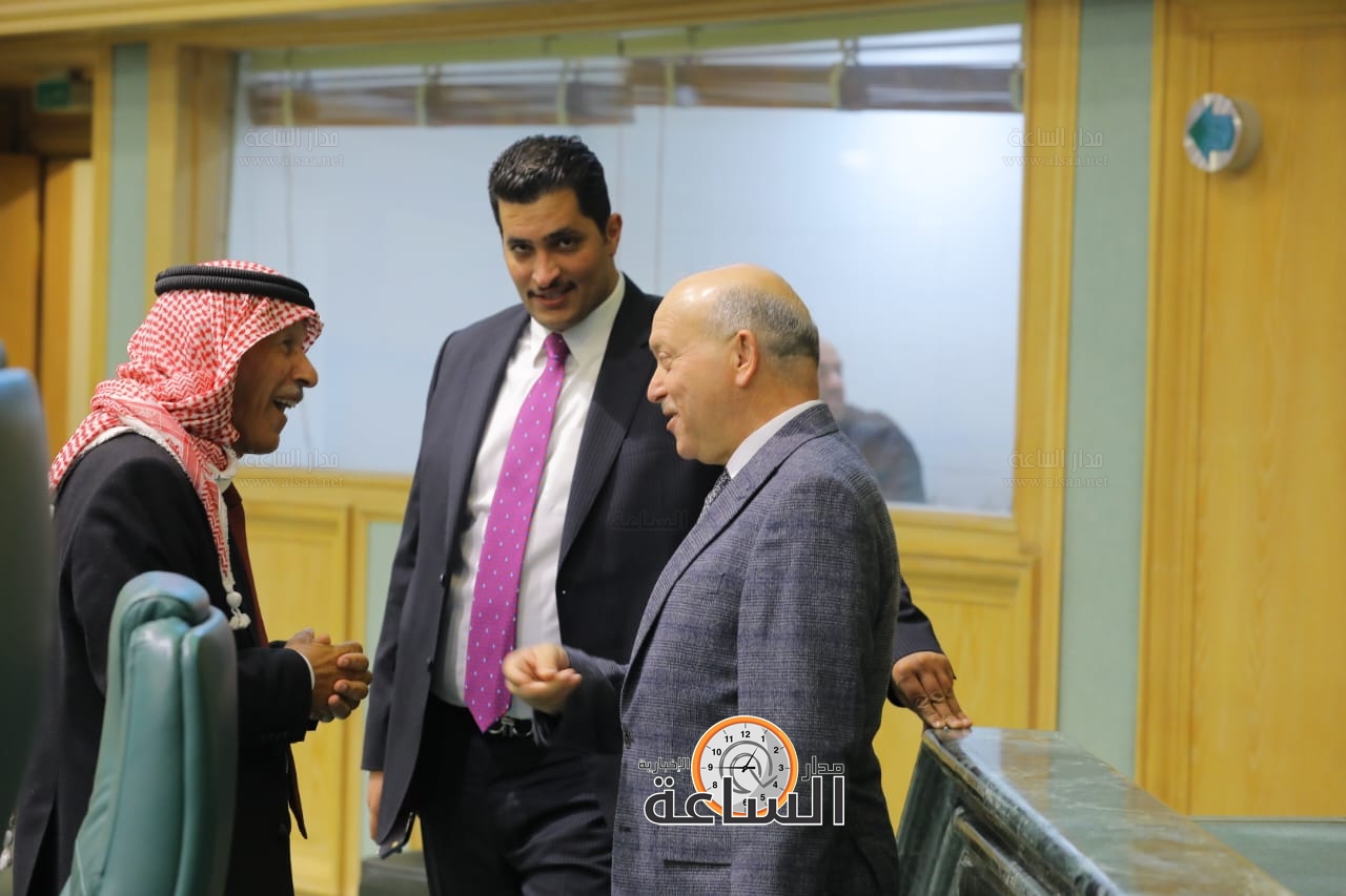 Madar Al-Saa Images 0.8814206122278581