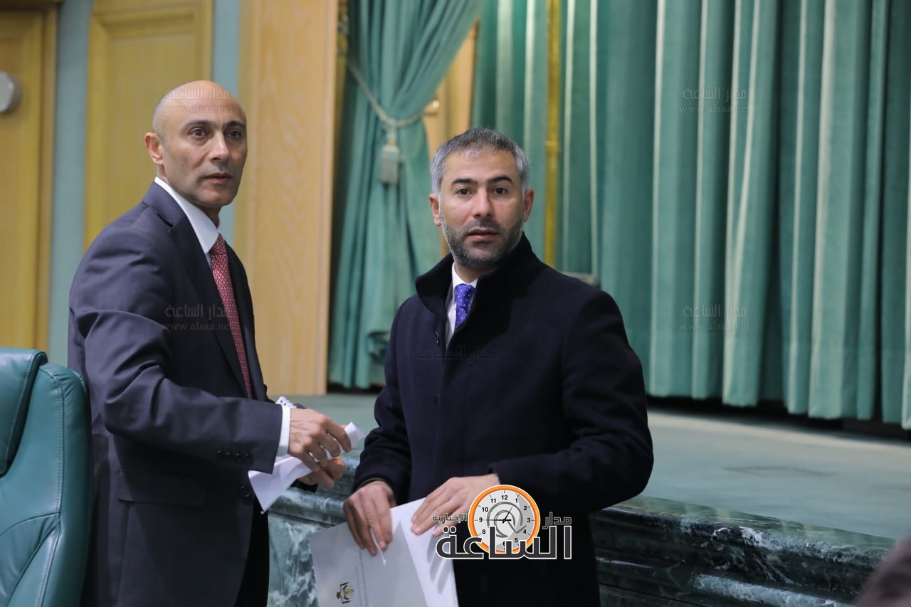 Madar Al-Saa Images 0.9797869543800841