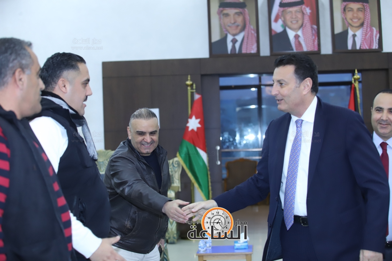 Madar Al-Saa Images 0.8657276893445562