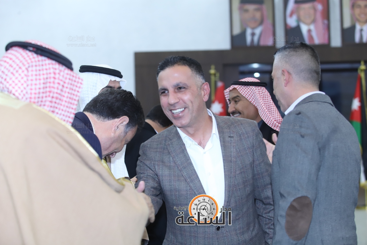 Madar Al-Saa Images 0.2128435041044846