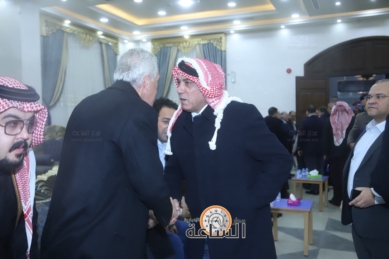 Madar Al-Saa Images 0.4640946225515167