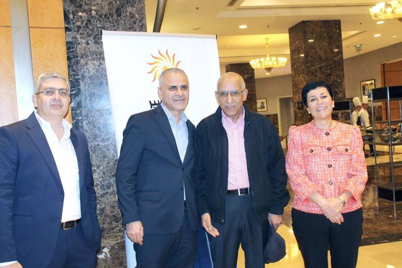 Madar Al-Saa Images 0.11770251974536339