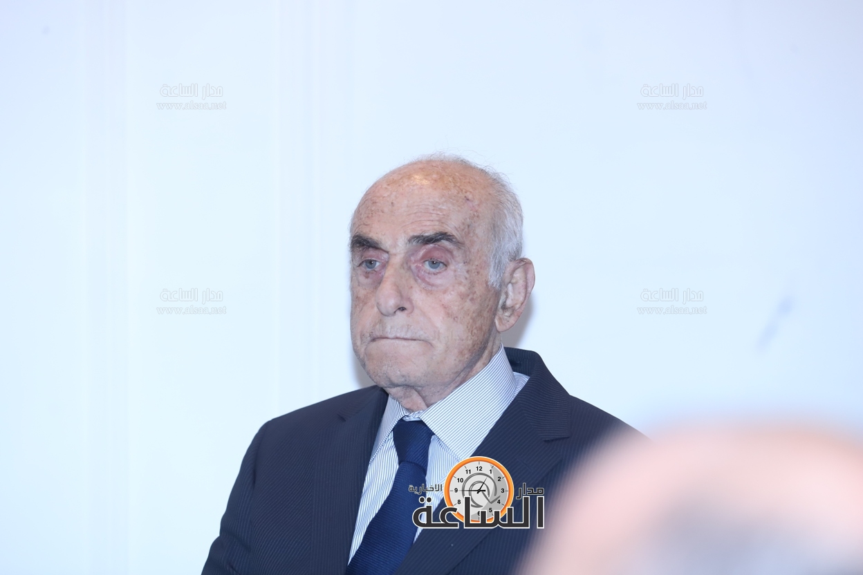 Madar Al-Saa Images 0.1442557431474223