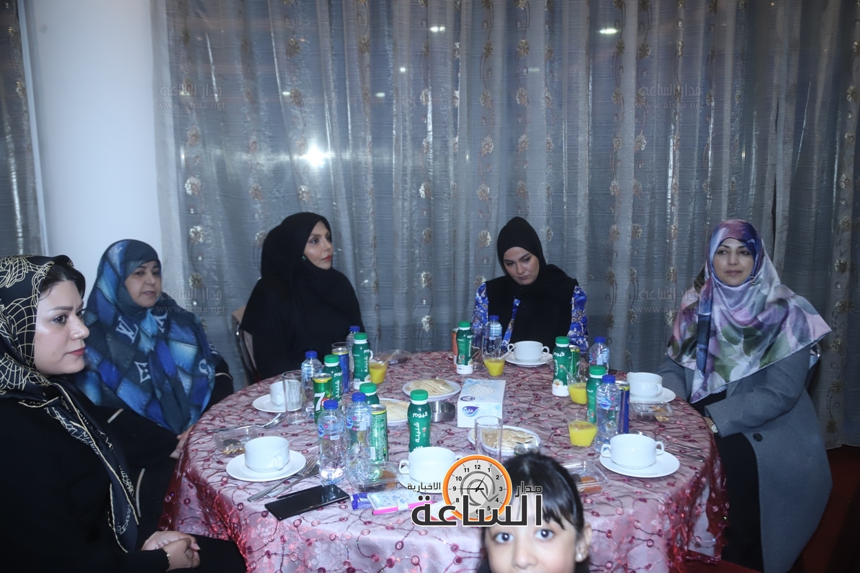 Madar Al-Saa Images 0.09643528893347475