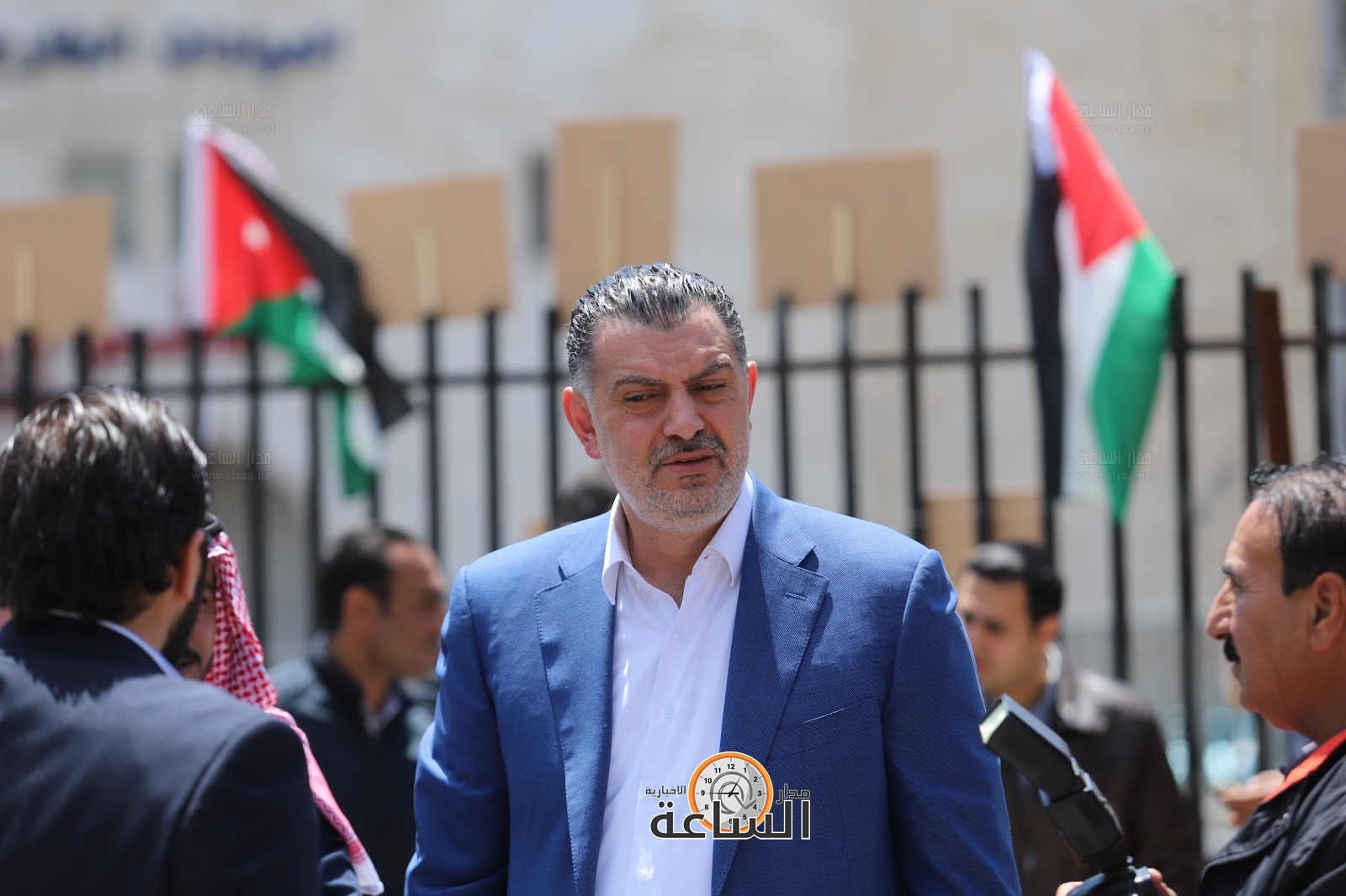 Madar Al-Saa Images 0.6697893378114878