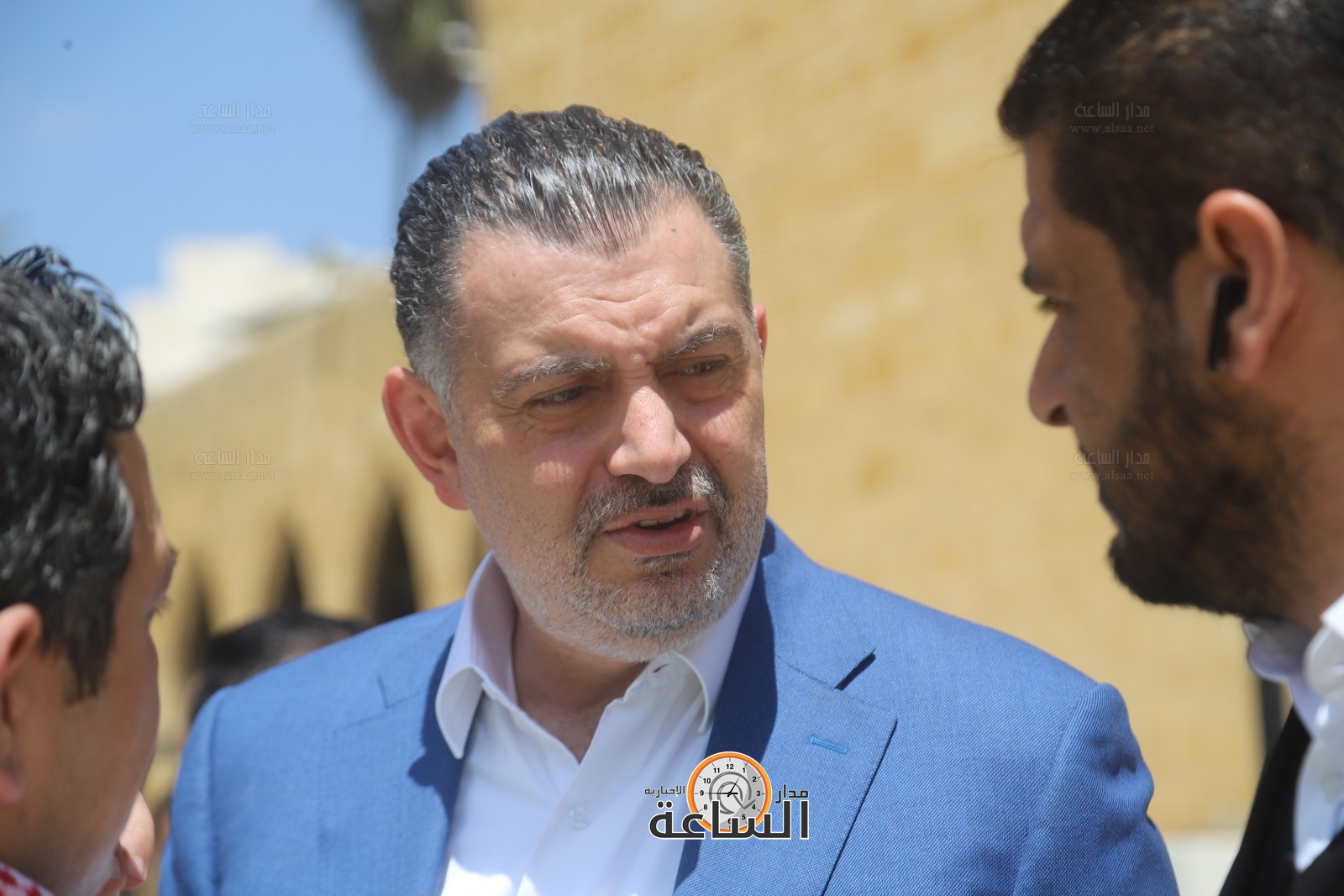 Madar Al-Saa Images 0.21502655059366138