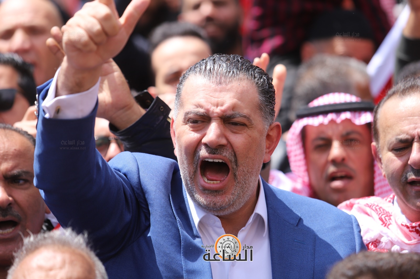 Madar Al-Saa Images 0.5418360840854332