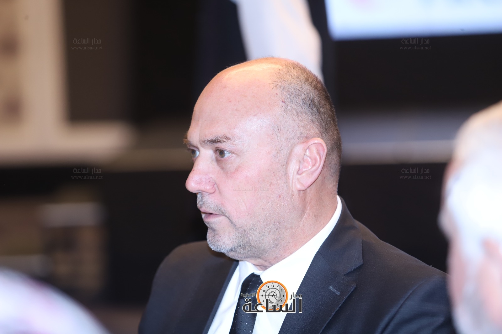 Madar Al-Saa Images 0.000902233045200318