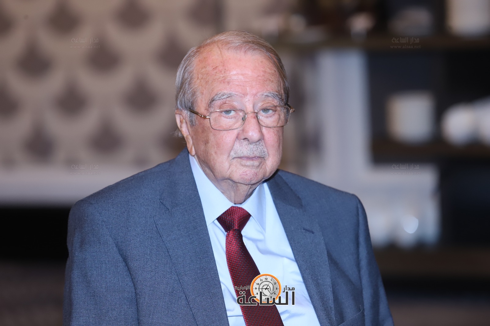 Madar Al-Saa Images 0.6859182054419077