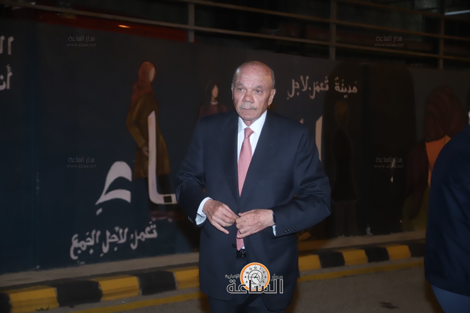 Madar Al-Saa Images 0.865905316304423