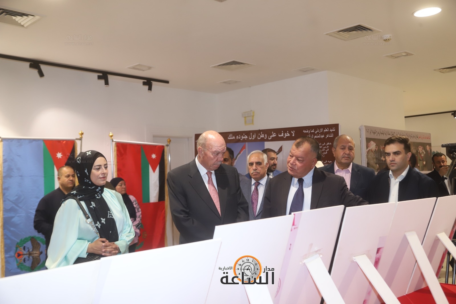 Madar Al-Saa Images 0.21754054311013382