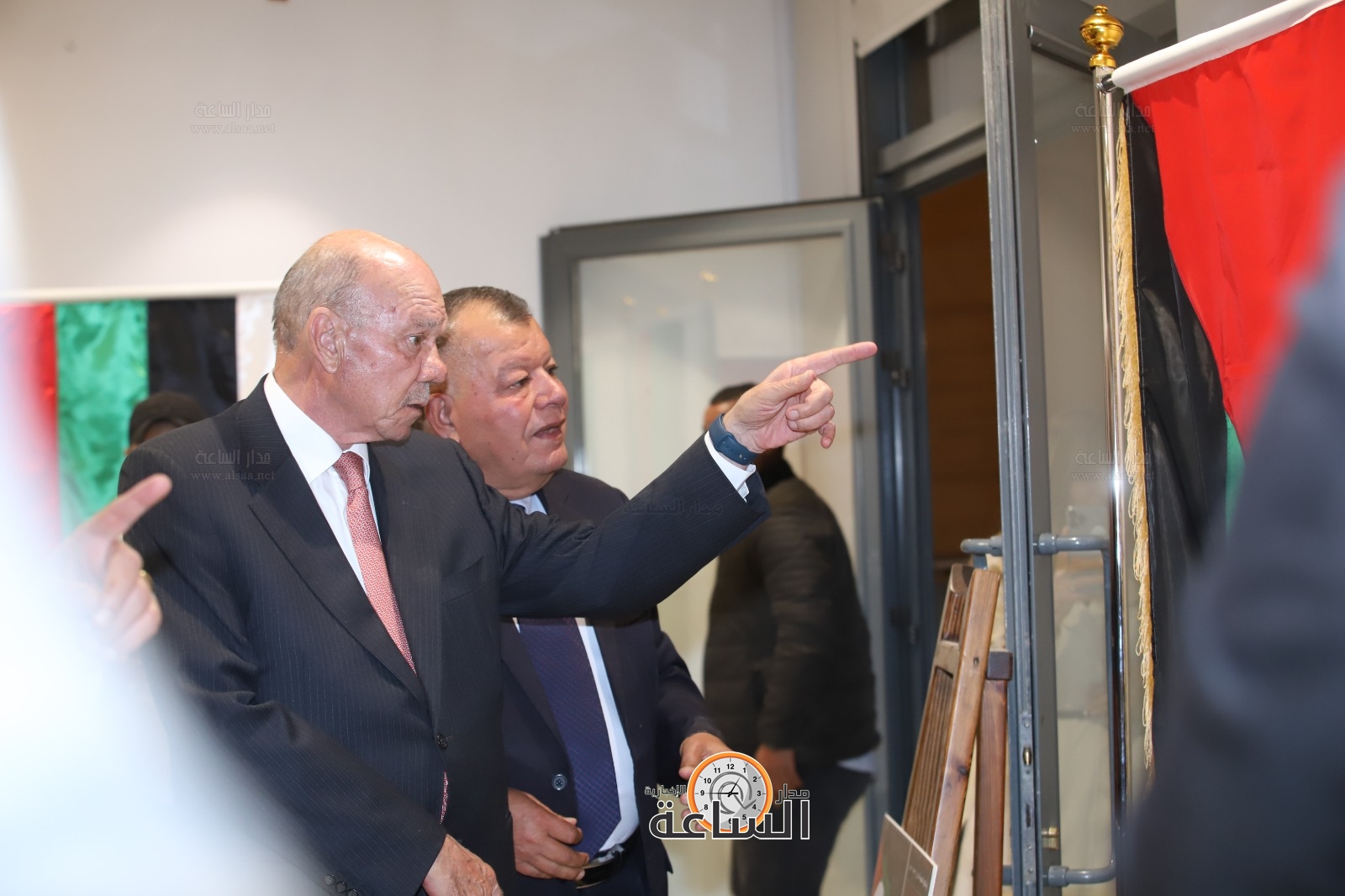 Madar Al-Saa Images 0.48408399550756087