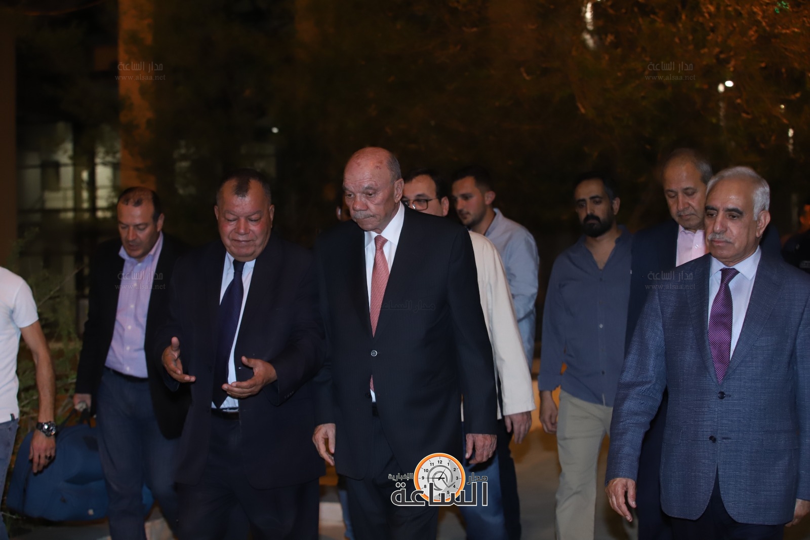 Madar Al-Saa Images 0.4277376711224692