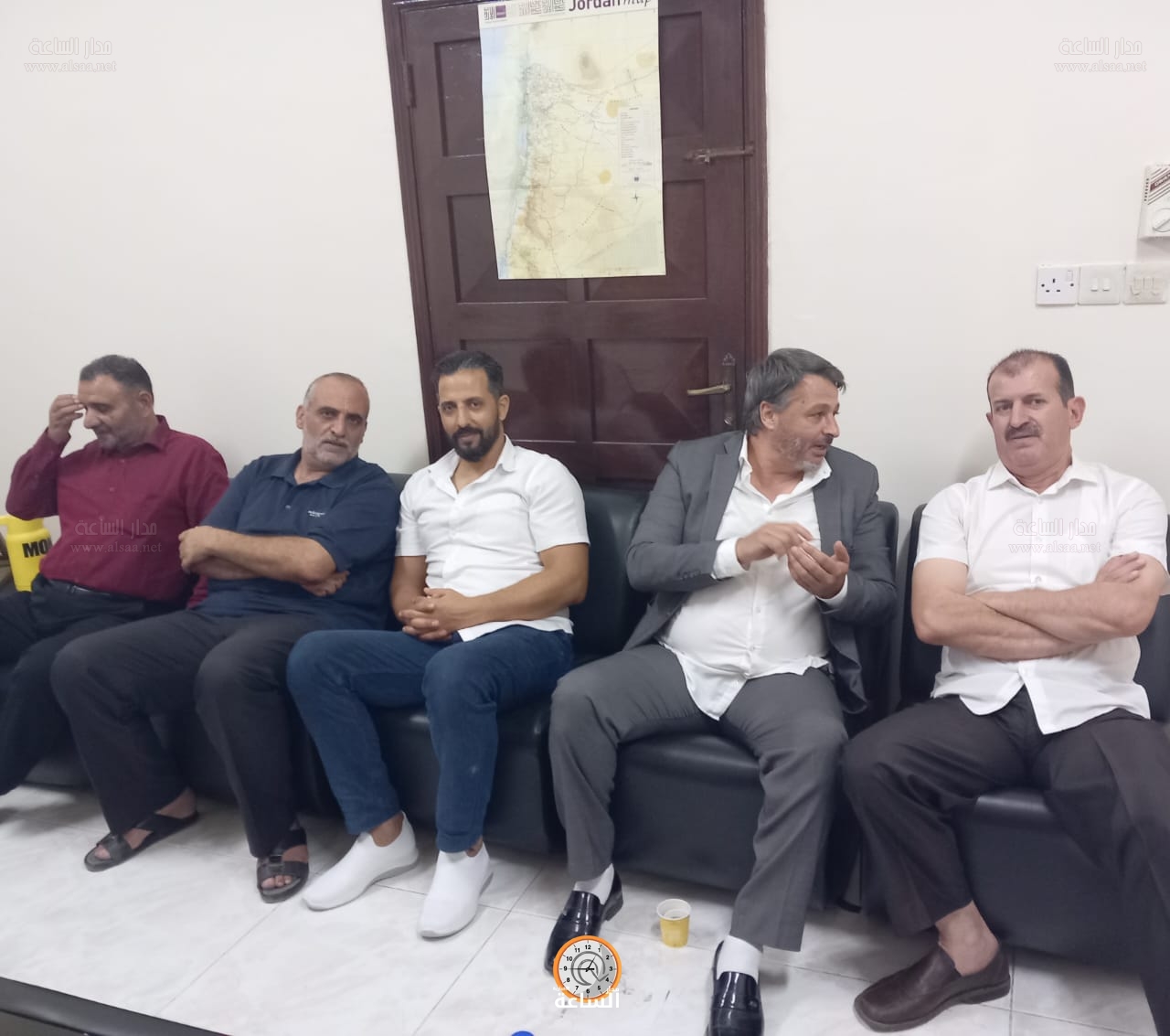 Madar Al-Saa Images 0.10821033547056569