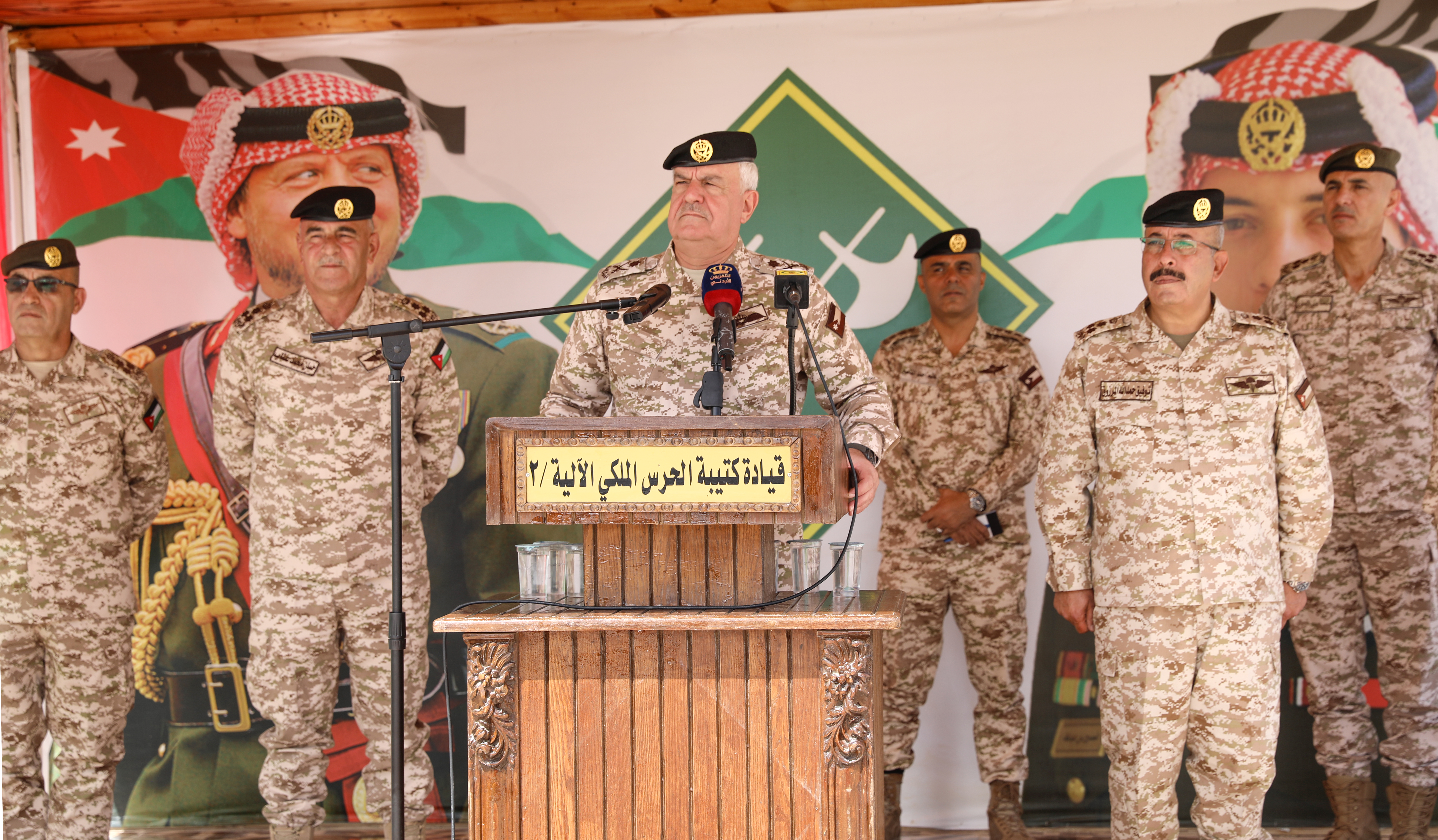 Madar Al-Saa Images 0.38581437955405573