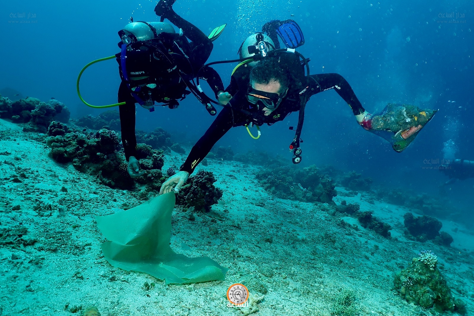 Madar Al-Saa Images 0.772454781232432