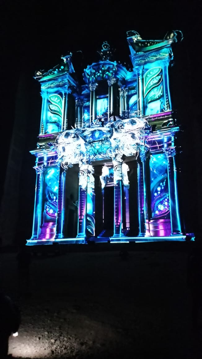 Madar Al-Saa Images 0.6738455409181855