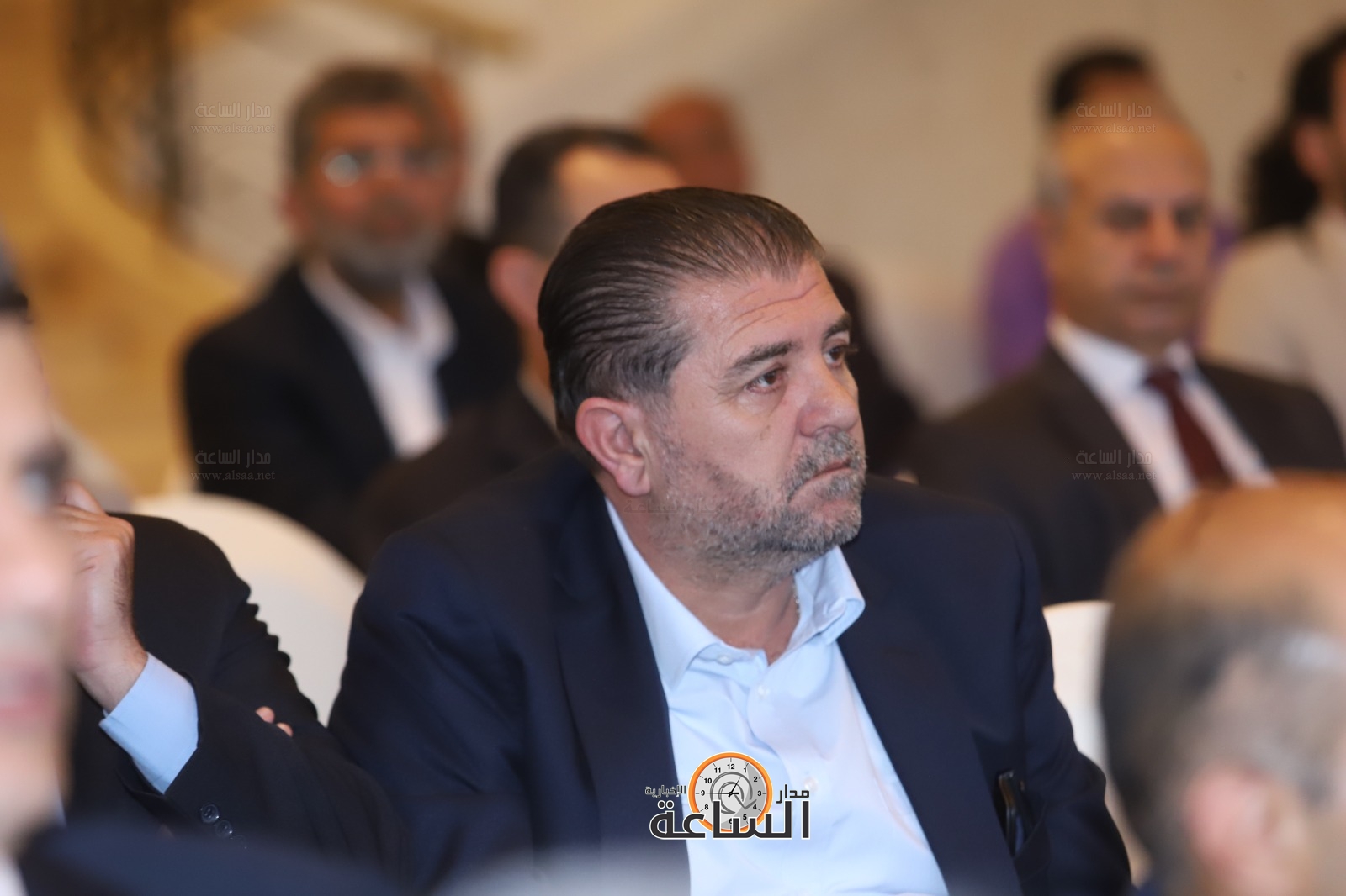 Madar Al-Saa Images 0.6207311693907134