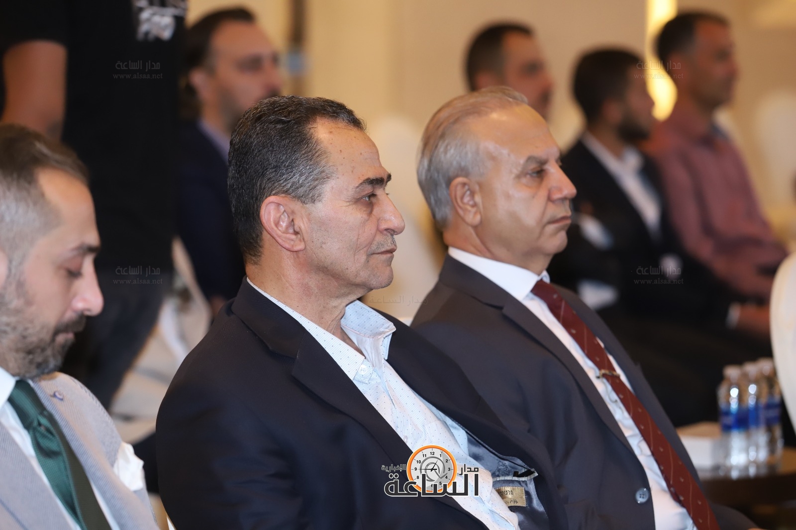 Madar Al-Saa Images 0.7007532495321325