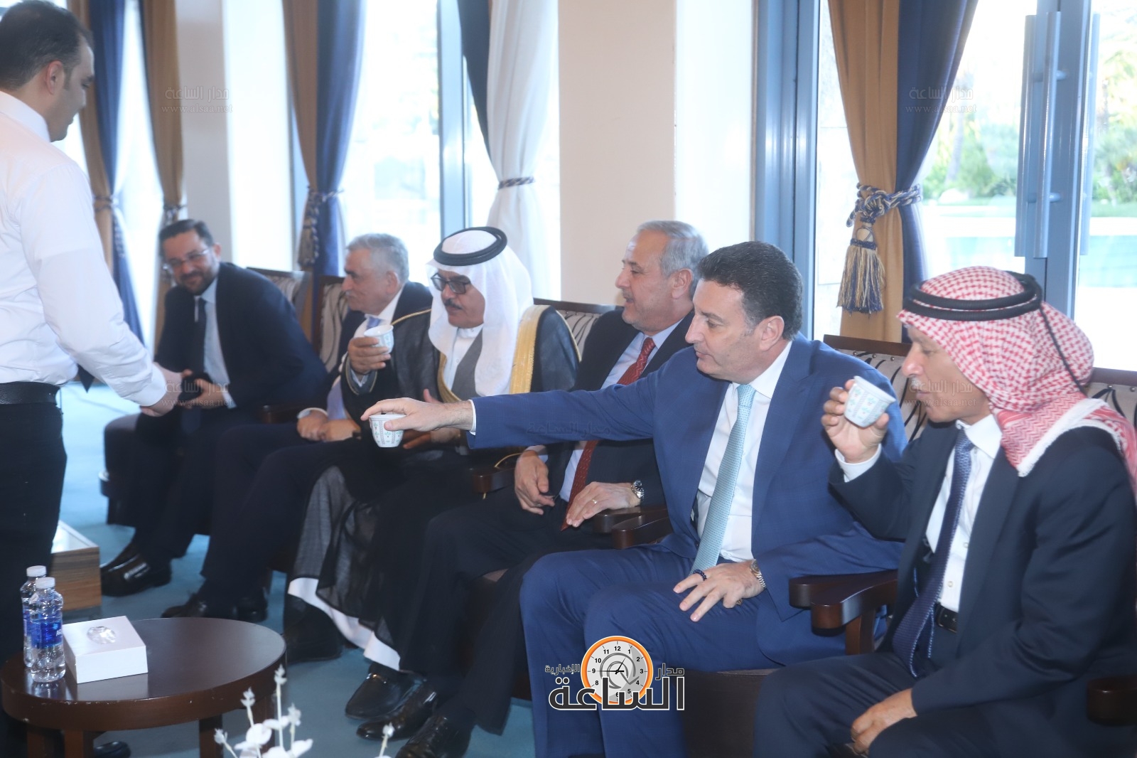 Madar Al-Saa Images 0.9596392398476163