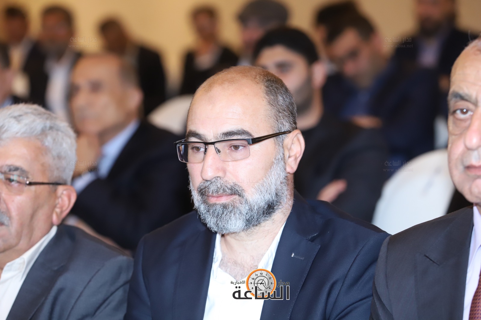 Madar Al-Saa Images 0.9417746302335128