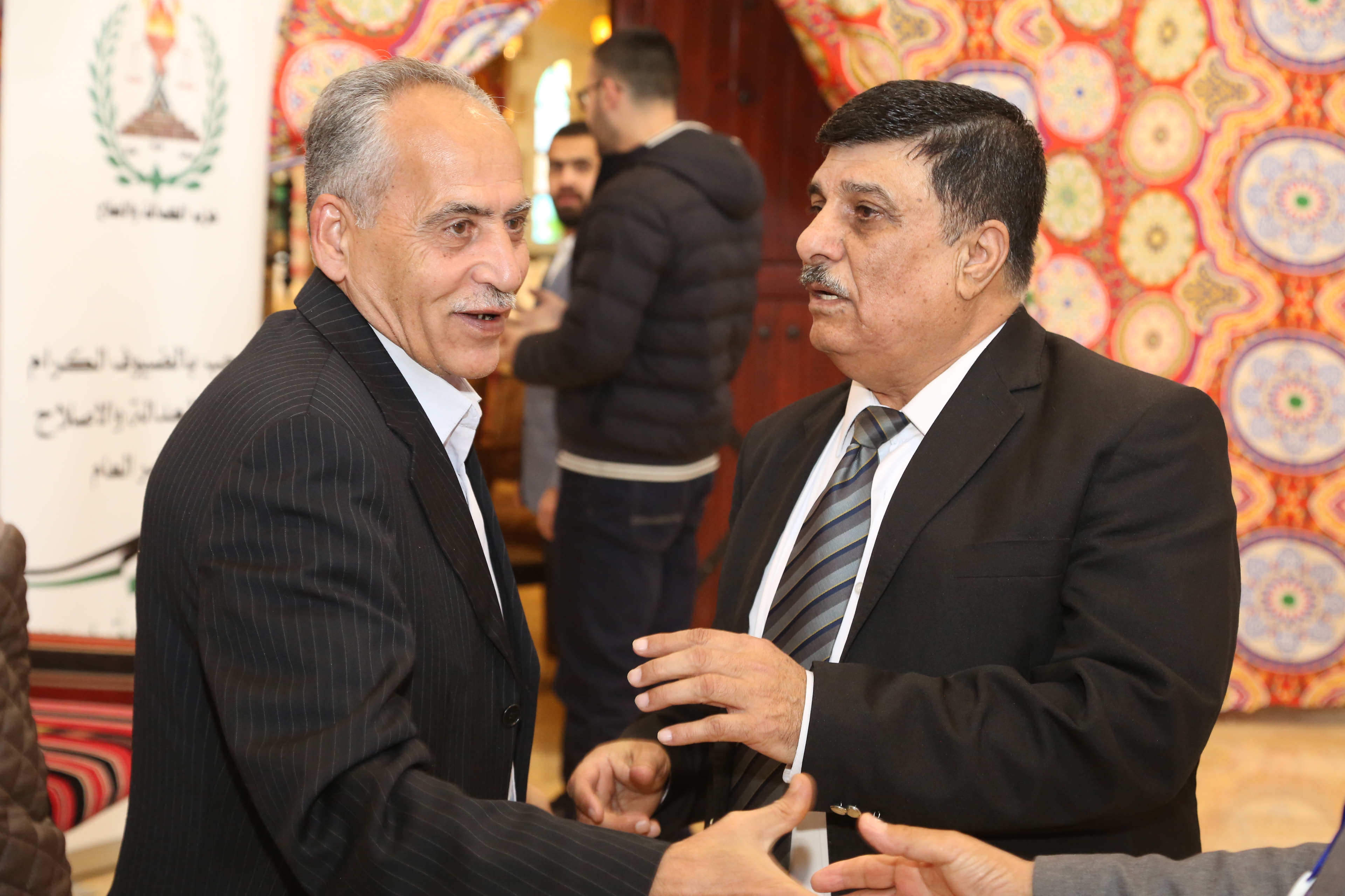 Madar Al-Saa Images 0.4065068982272664