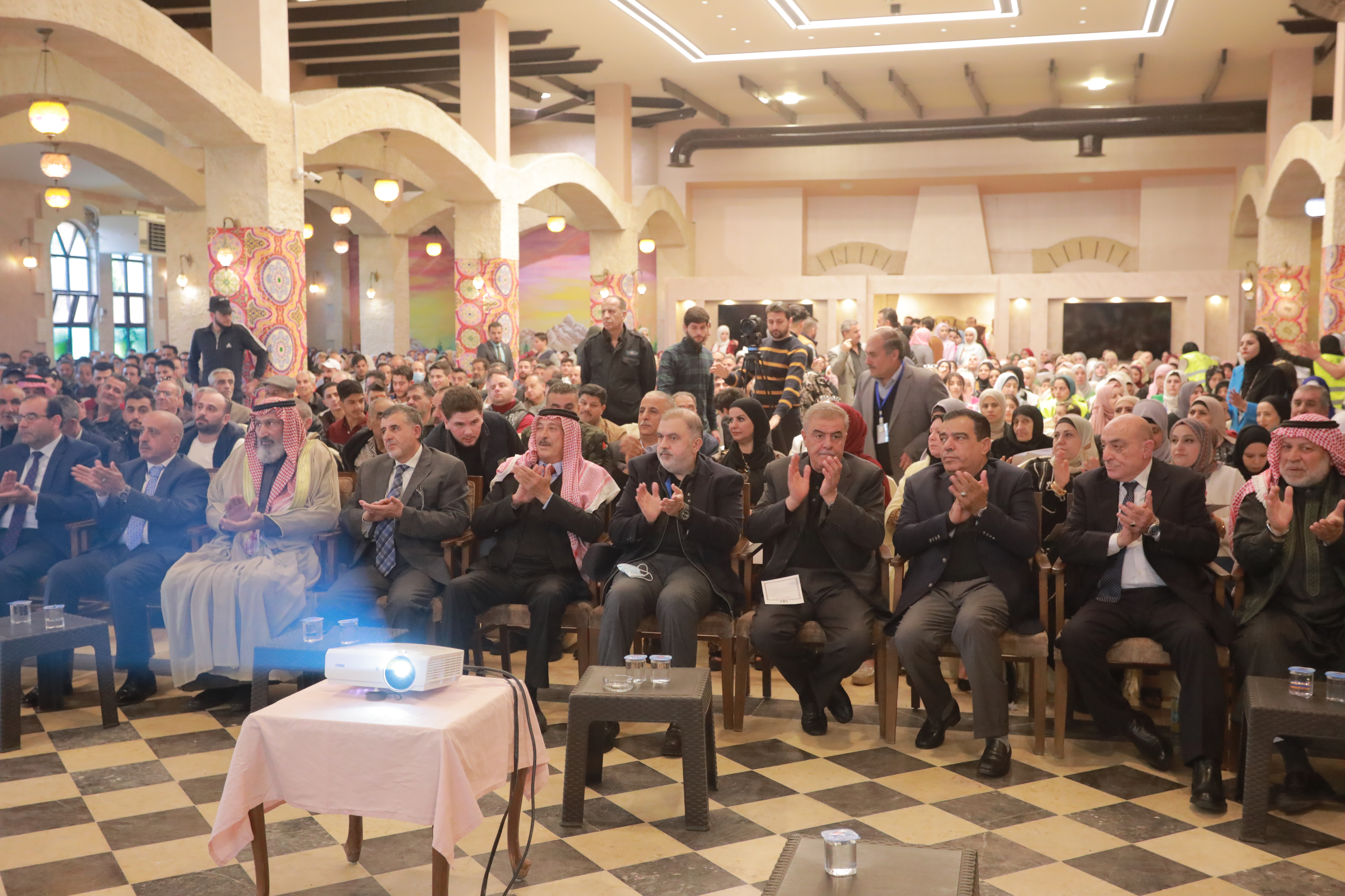 Madar Al-Saa Images 0.36077201579275897