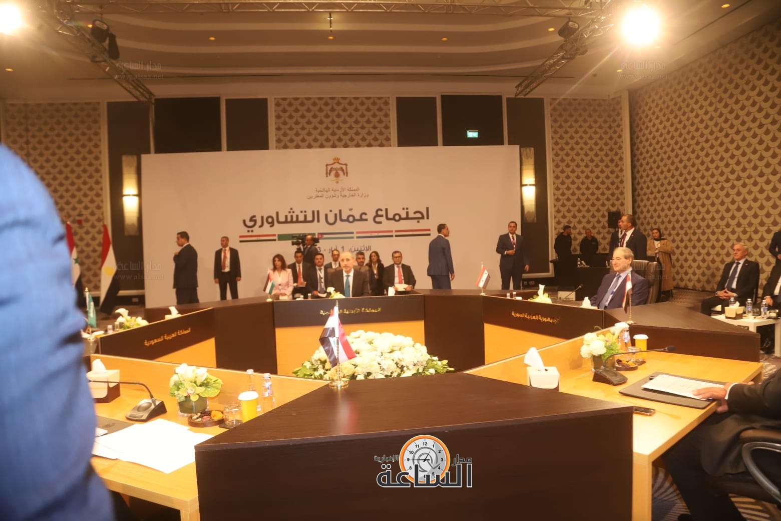 Madar Al-Saa Images 0.3625070861057067