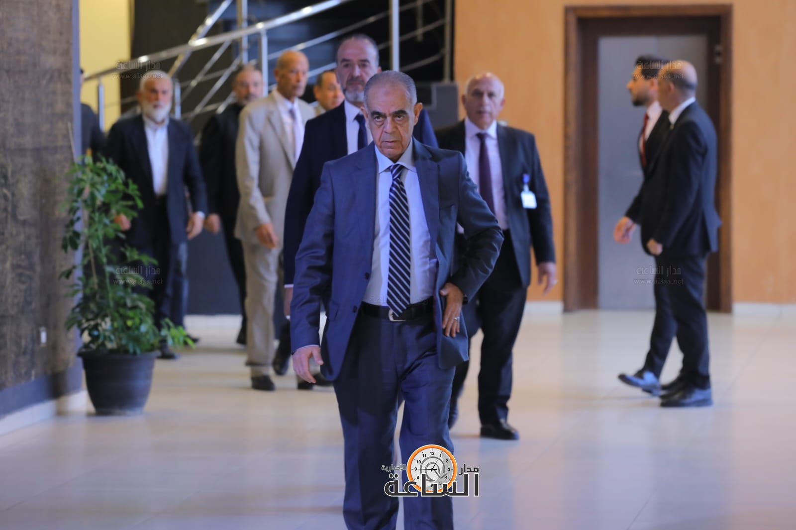 Madar Al-Saa Images 0.8738601503047172