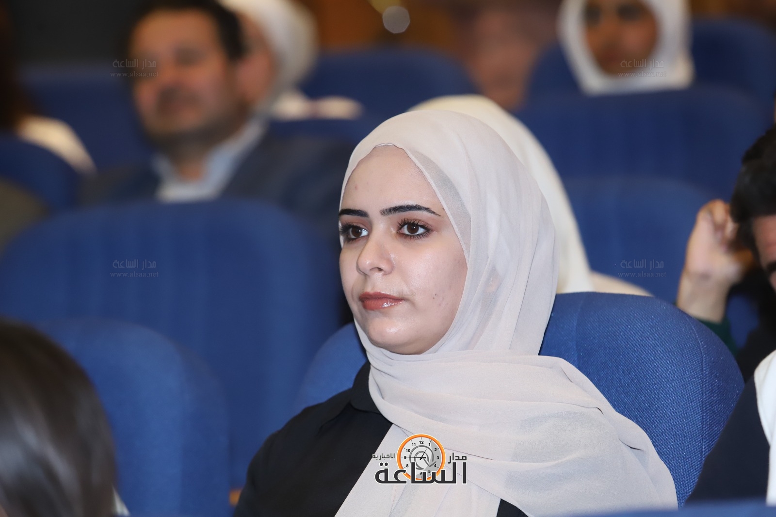 Madar Al-Saa Images 0.3973325219430517