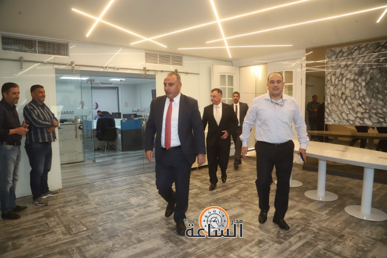 Madar Al-Saa Images 0.721368417255439