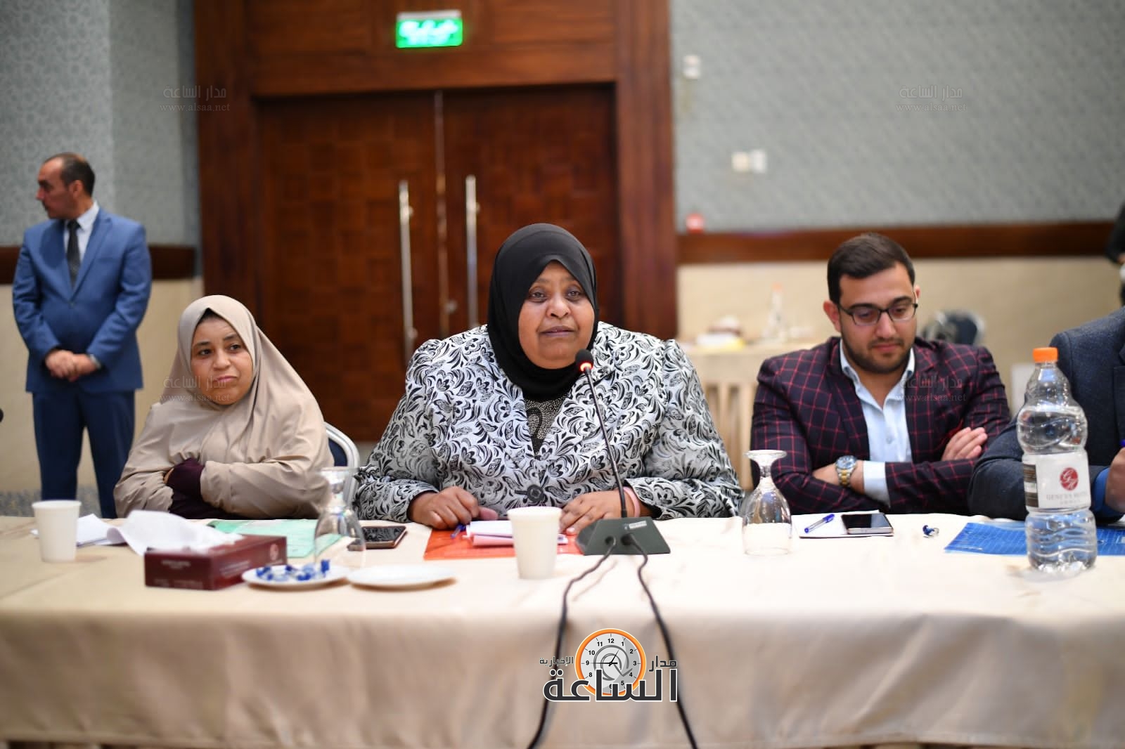 Madar Al-Saa Images 0.04612922507851813