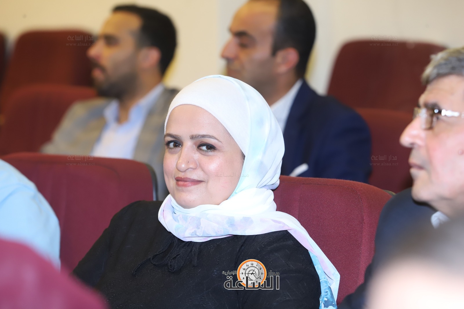 Madar Al-Saa Images 0.7665045176249078