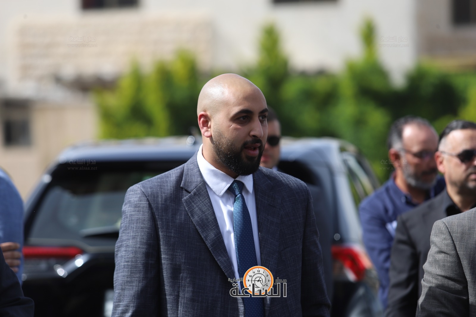 Madar Al-Saa Images 0.4580943352060648