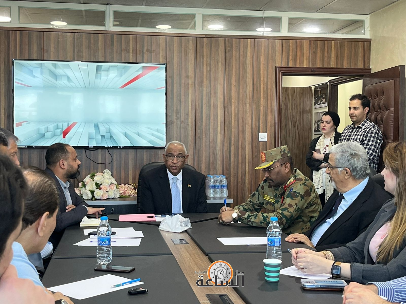 Madar Al-Saa Images 0.09334142854920735