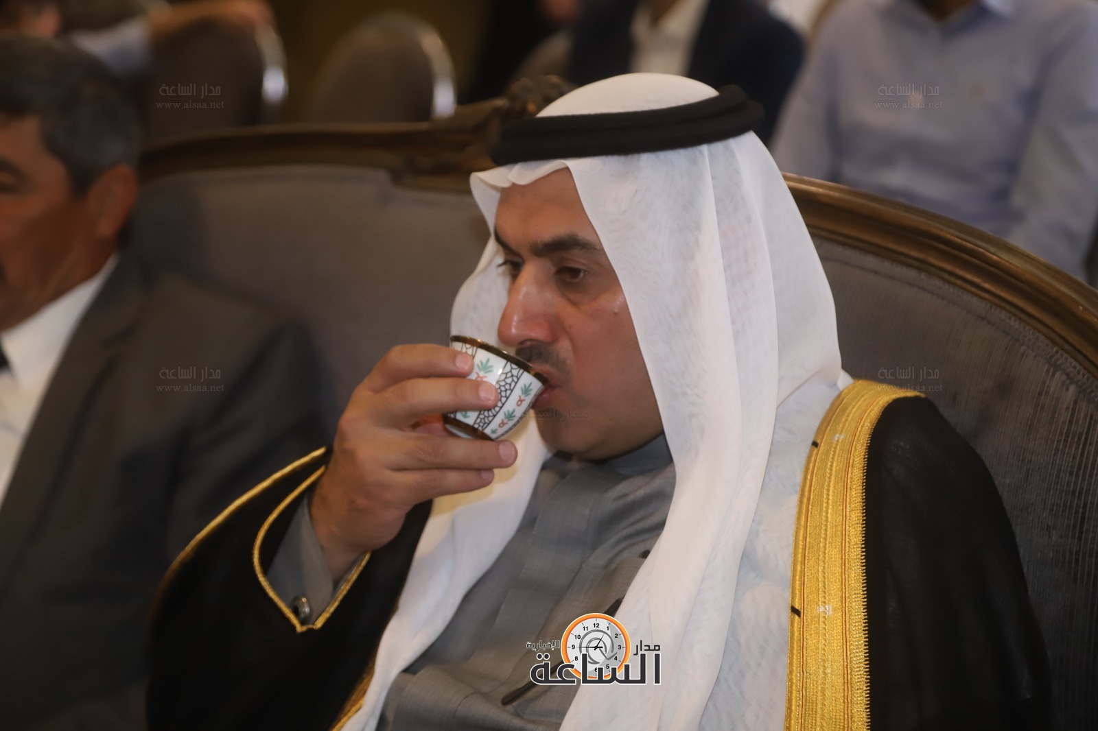 Madar Al-Saa Images 0.9392049561973321