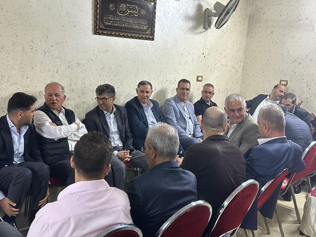 Madar Al-Saa Images 0.7348422386961175