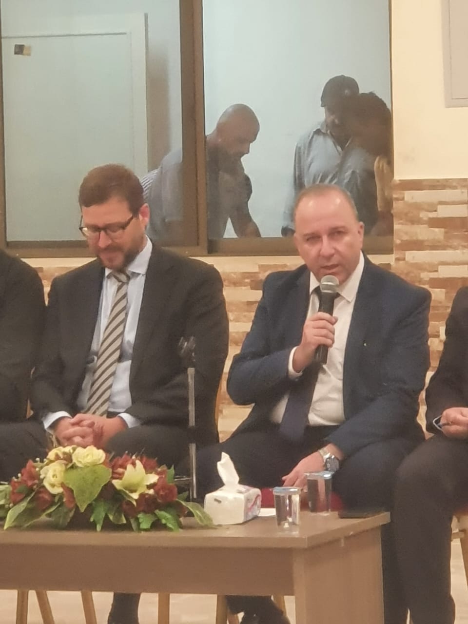 Madar Al-Saa Images 0.39333821842914585