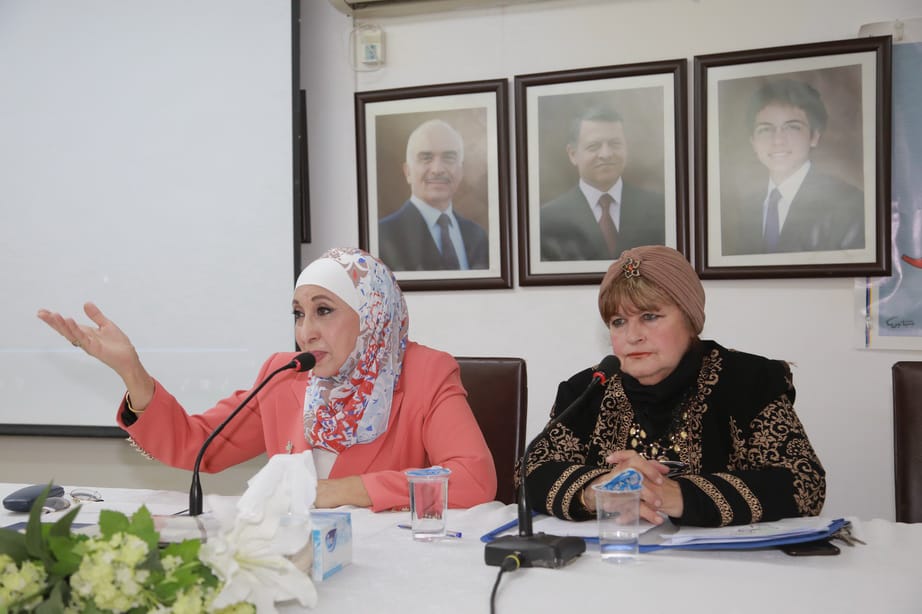 Madar Al-Saa Images 0.06567030348311365