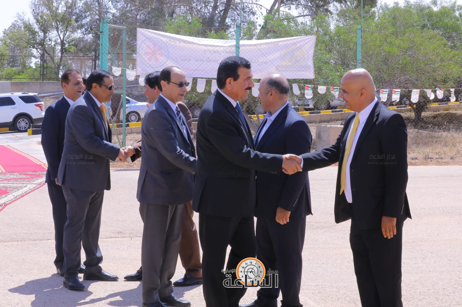 Madar Al-Saa Images 0.3928316830595364