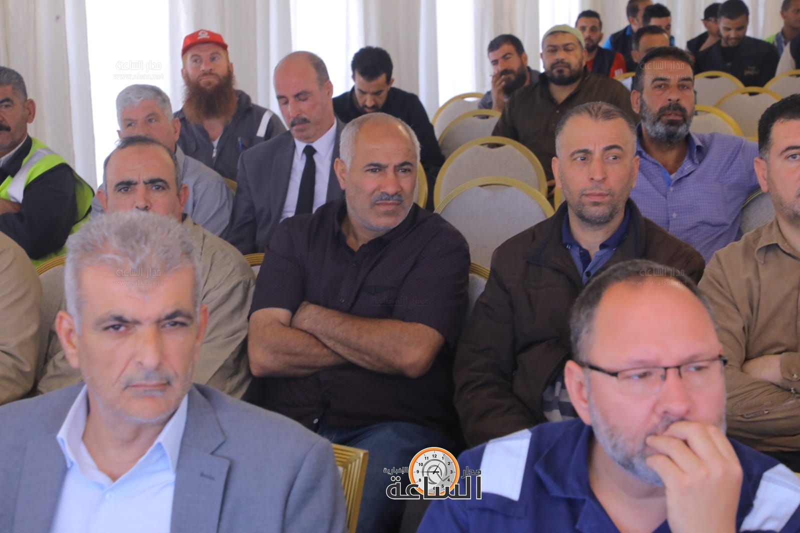 Madar Al-Saa Images 0.9645109819360931