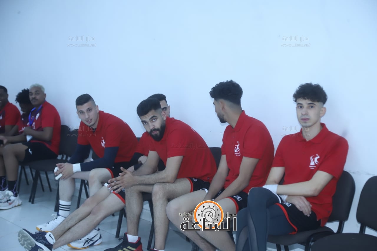 Madar Al-Saa Images 0.37918781947593727