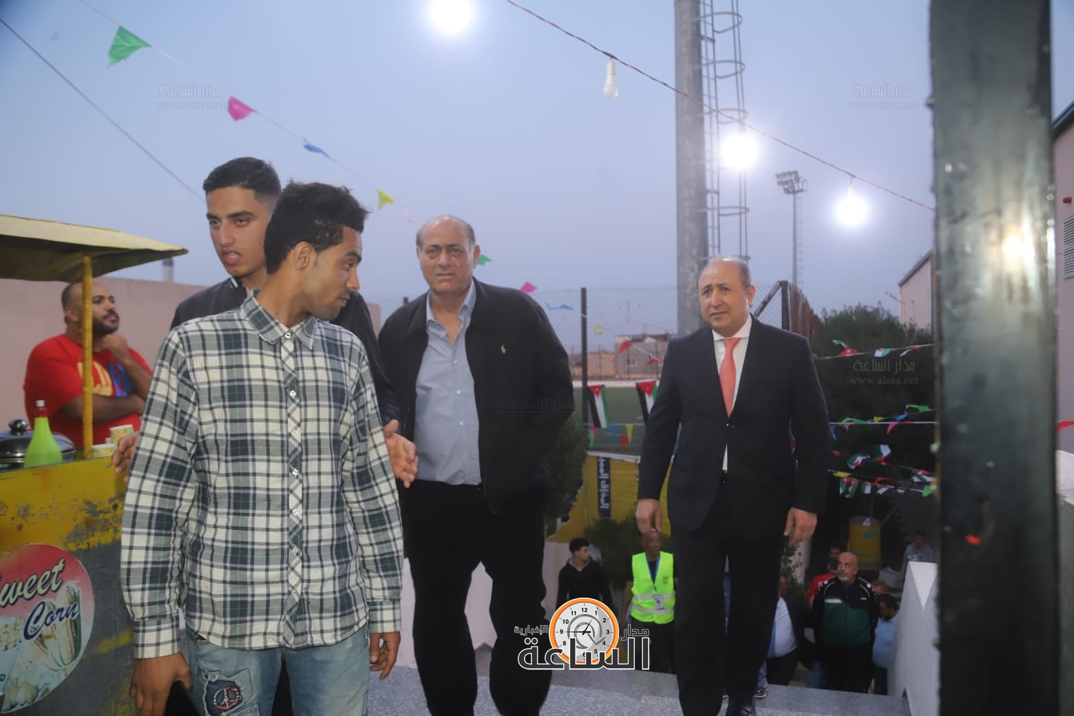 Madar Al-Saa Images 0.9402687868862121