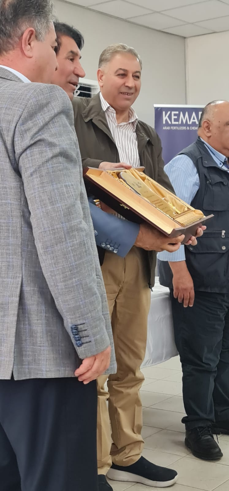 Madar Al-Saa Images 0.526850482503999