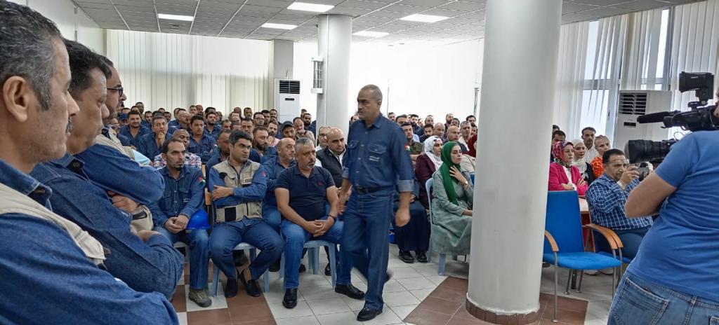 Madar Al-Saa Images 0.4173337651129019